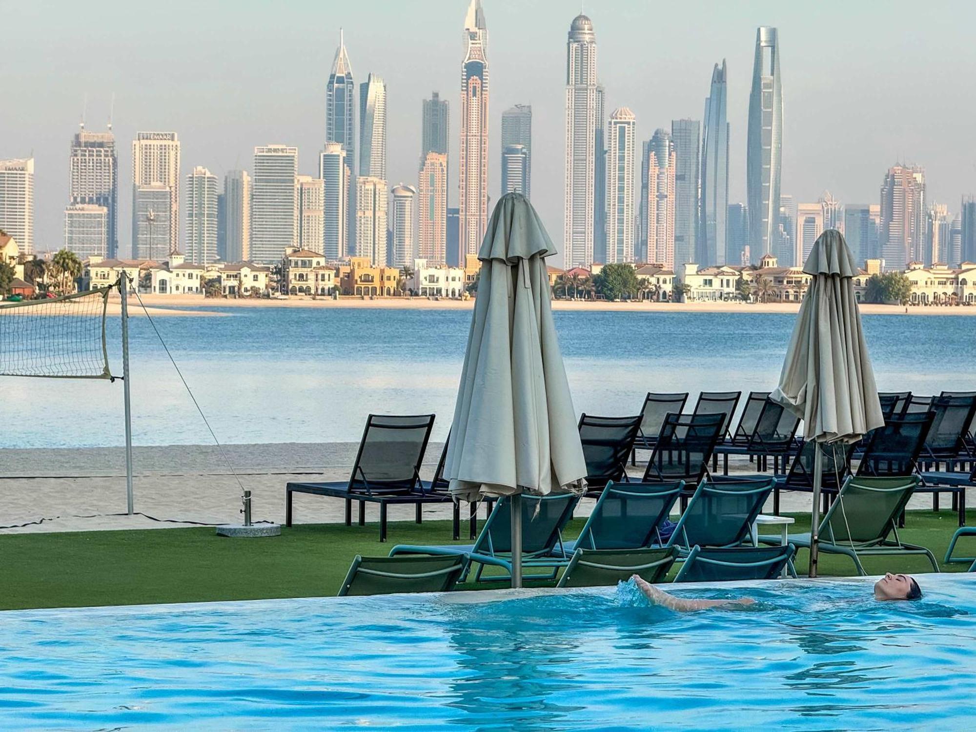 Spacious Beachfront 2 Bedroom Apartment - The 8 Dubai Eksteriør billede